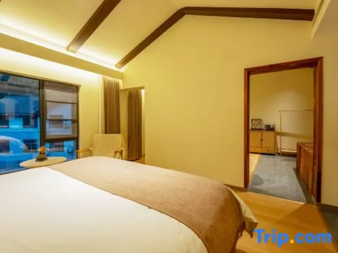 1 Bedroom Suite