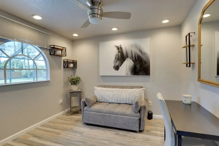 Spacious Wellington Vacation Rental - Private Pool