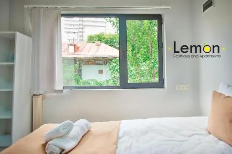 Holiday Home Lemon