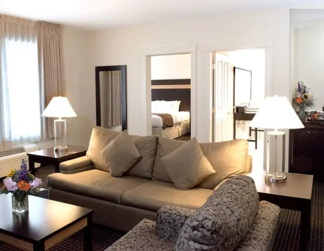 Double Suite