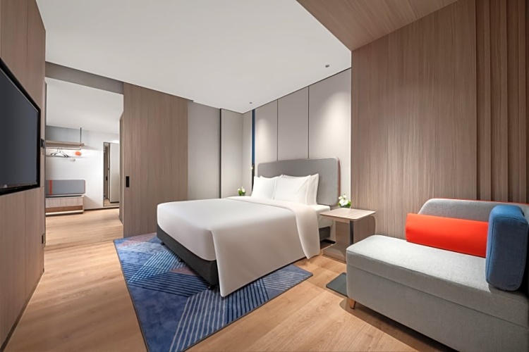 1 Bedroom Single Suite with river view