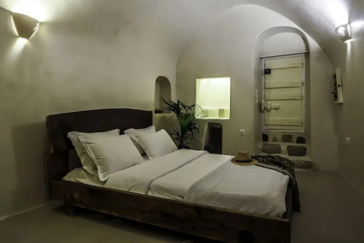 Exi Castle Suites