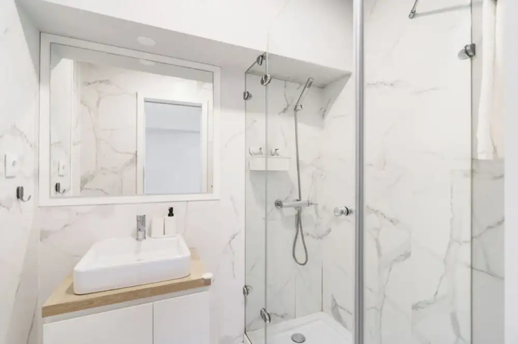 Bellu Studios & Suites