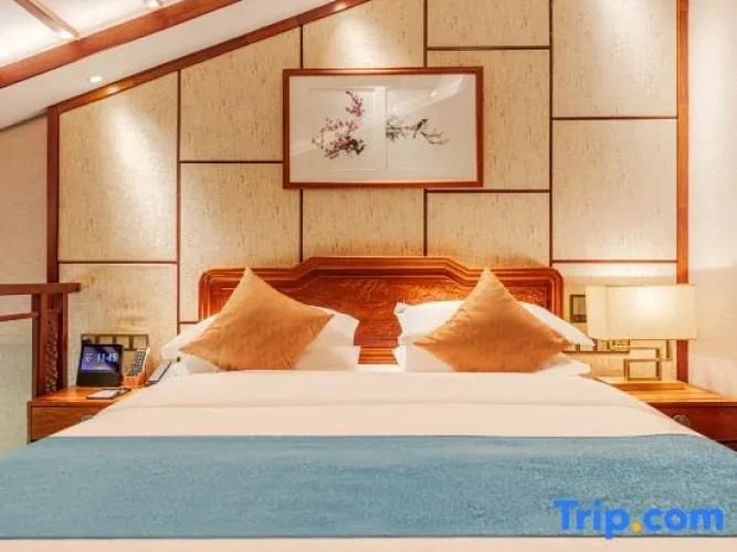 Double Duplex Suite