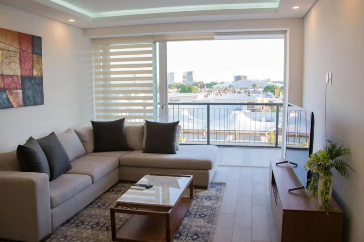 Real View Towers W208 by Casago
