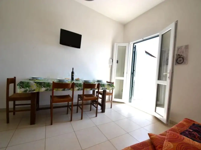 1 Bedroom Apartment with balcony