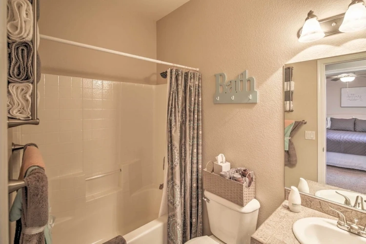 3 Bedrooms Cottage
