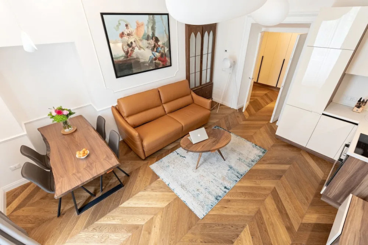 Luxury Apartments Piazza Cavour