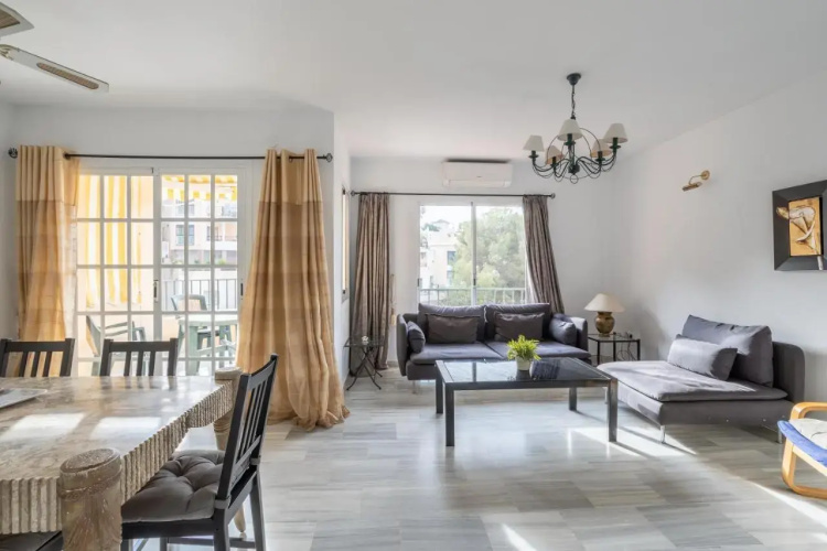 Las Flores 5 - Large townhouse