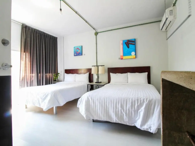 Classic Quadruple room