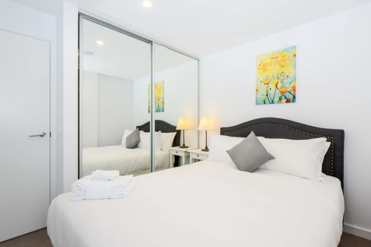 Serviced Apartments Melbourne- Opus