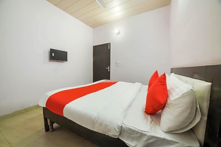 Classic Triple room