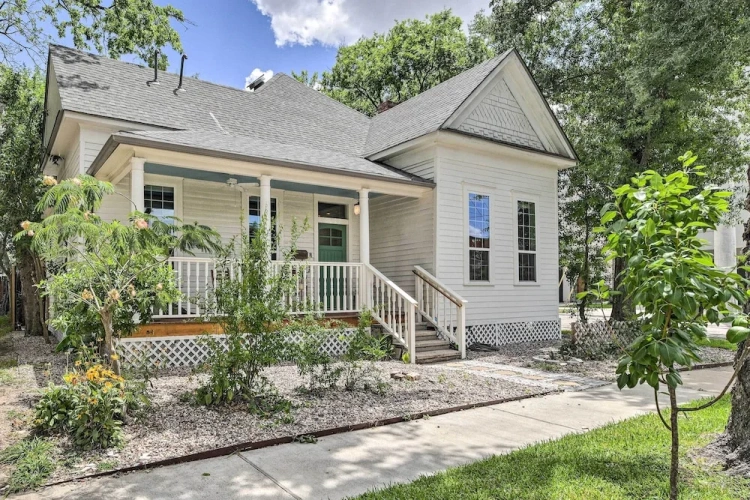 3 Bedrooms Cottage