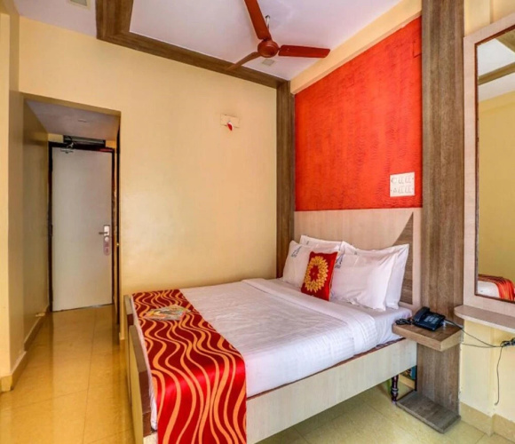 Akash Inn