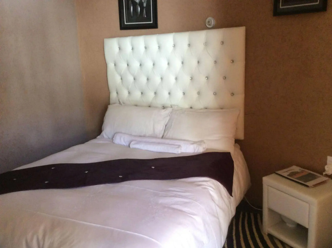 Motlejoa Guest House