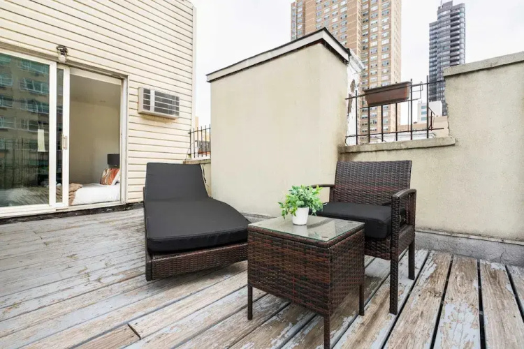 1597 New York Apt