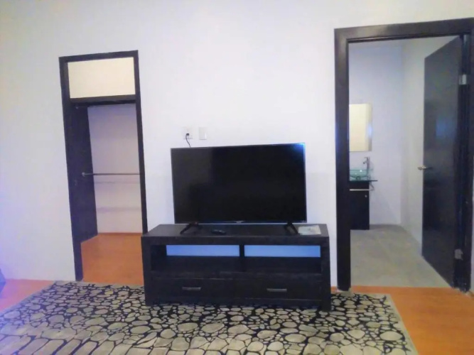 10 Large suite for 4 people