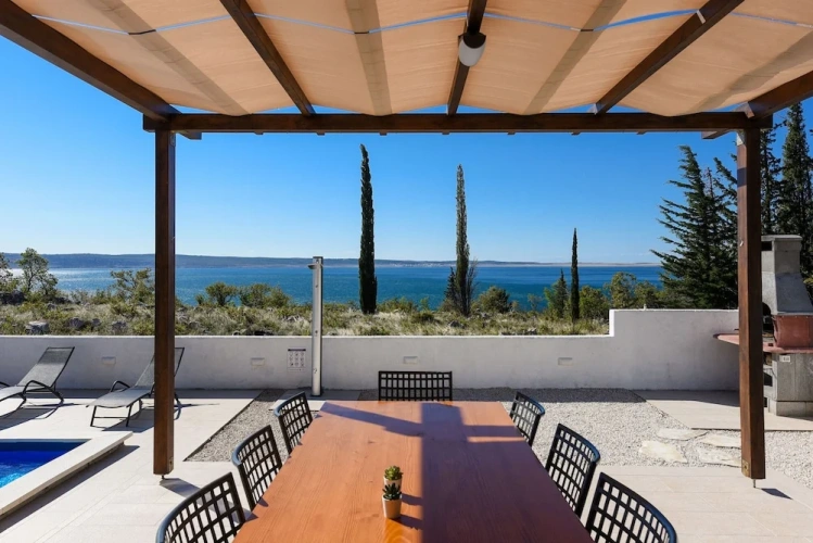 5 Bedrooms Villa with balcony and with sea view
