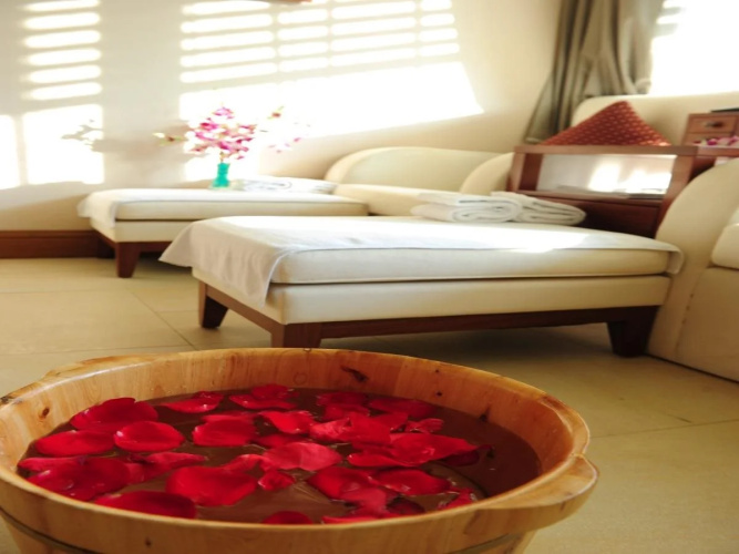 Palace Lan Resort
