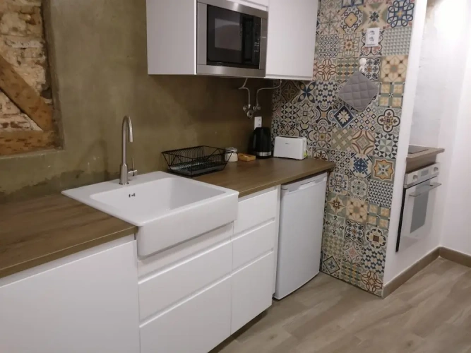 1 Bedroom Apartment with balcony