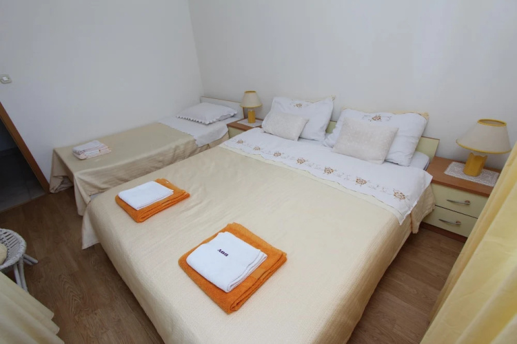 Apartments Milena