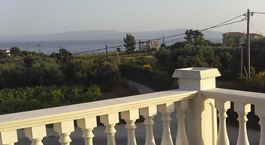 Villa Alonia