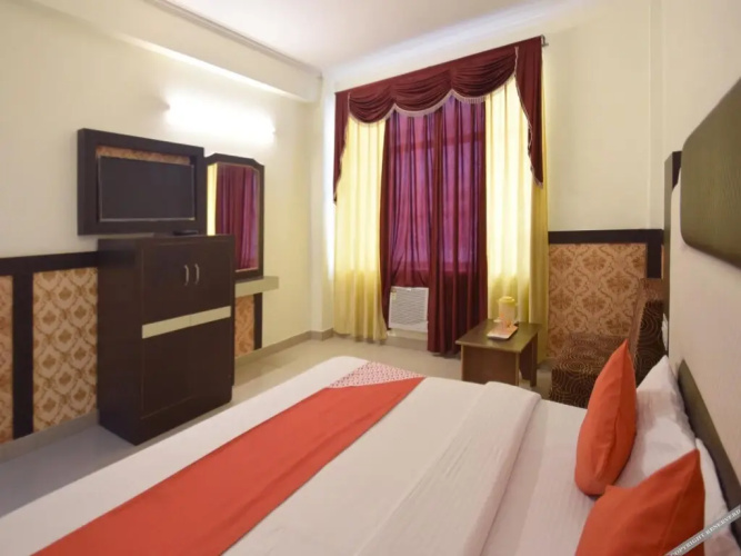 Hotel shree palace, katra ,