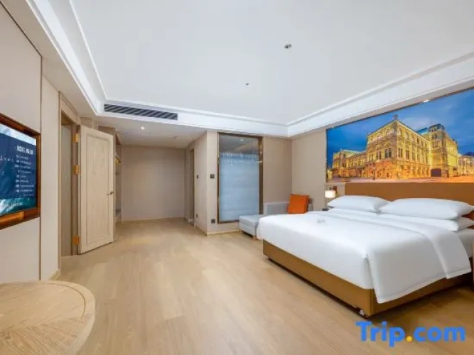 Family Suite with balcony
