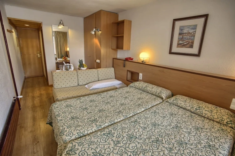 Standard Double room with balcony