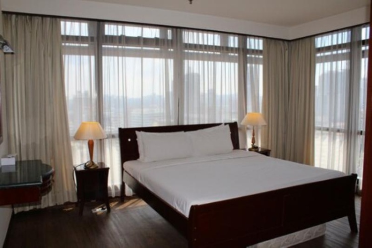 2 Bedrooms Standard Family room