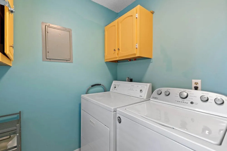 Spacious 2BR Condo With Pool Steps From the Beach