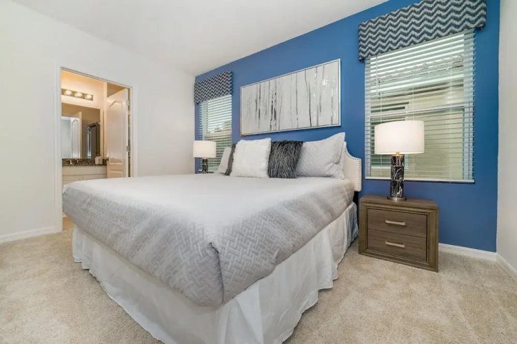 6100bod-solterra Resort