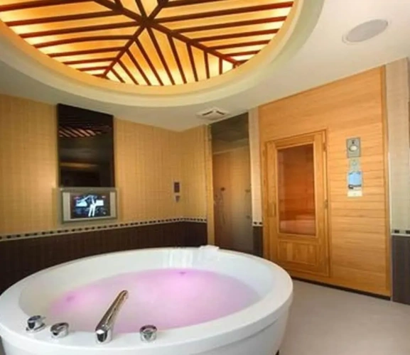 Premium Quadruple room