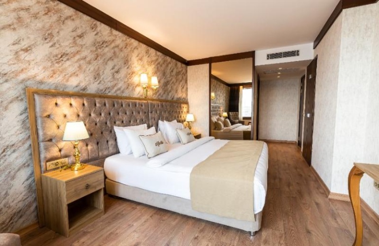 Premium Twin room with sea view