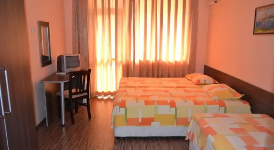 Guest house Tangra