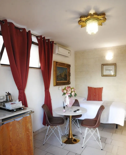 Superior Basement Suite
