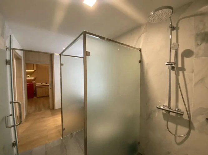 2 Bedrooms Studio