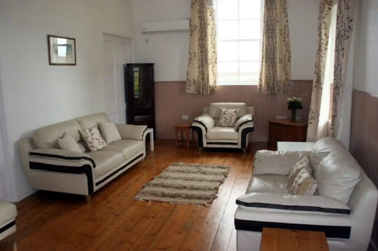 Braehead Manse & The Reid Hall