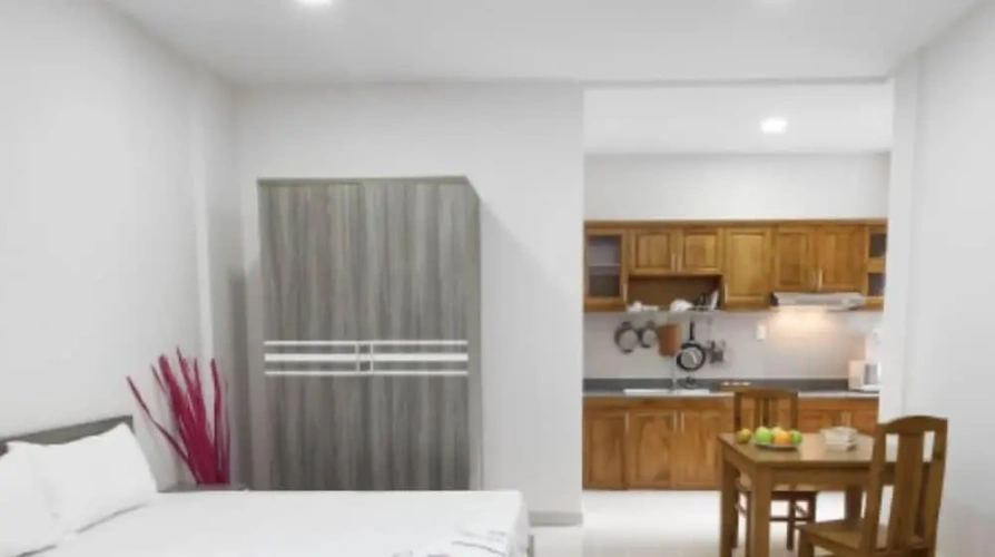 Superior Double Studio with balcony and with courtyard view