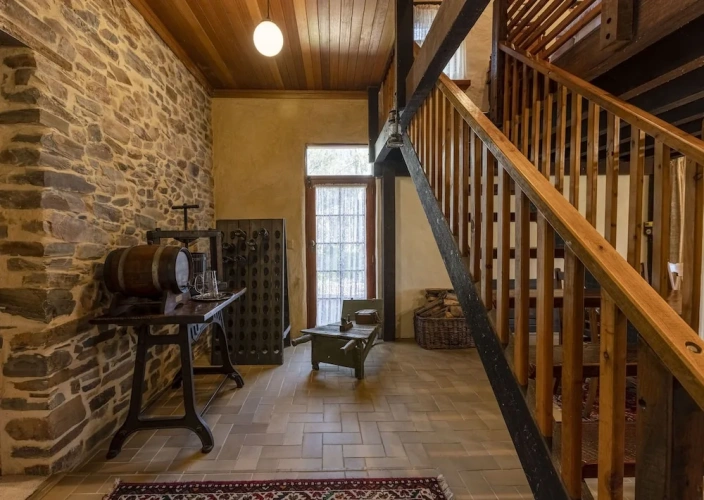 2 Bedrooms Luxury Cottage with garden view