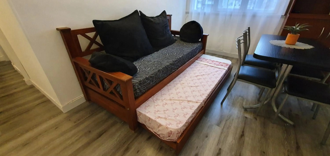 Depto de 2 ambientes zona Guemes
