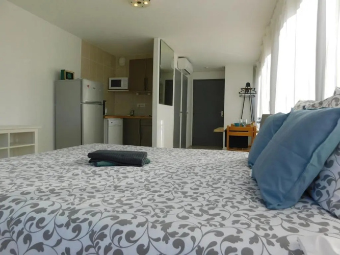 studio 38 climatisé balcon vue mer
