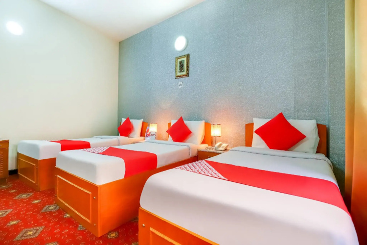 OYO 339 Vienna Hotel
