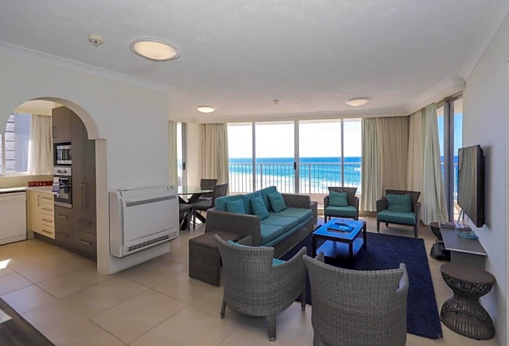 Deluxe Apartment