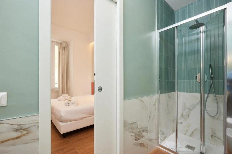 Dem Hotel