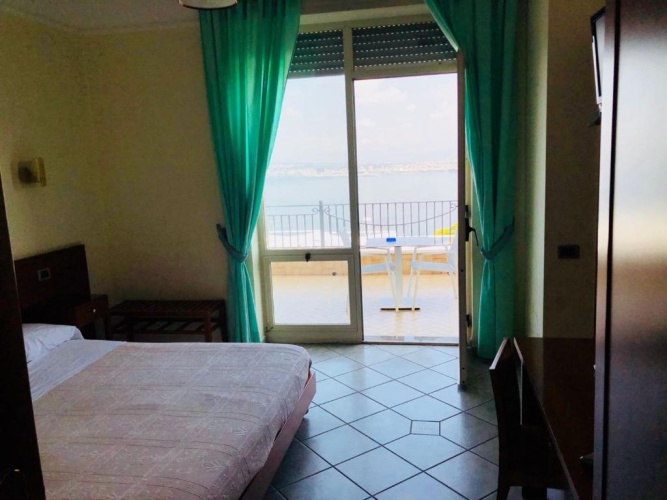 Standard Double room with balcony and with sea view