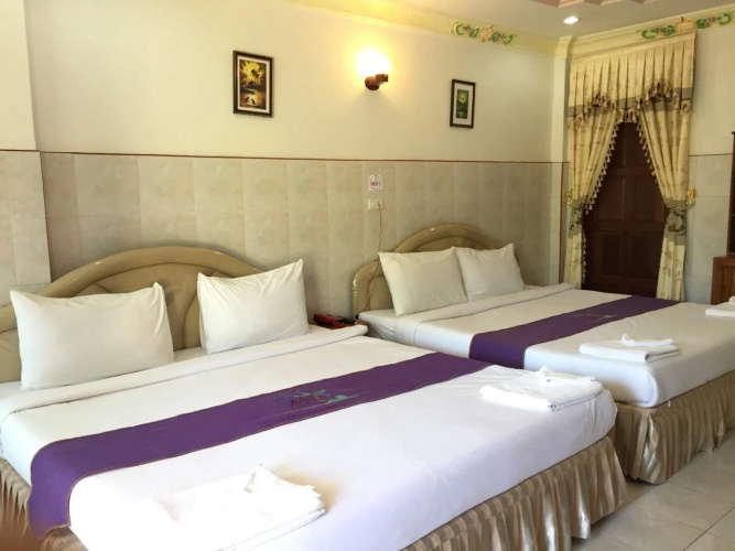 Hirun Grand Hotel