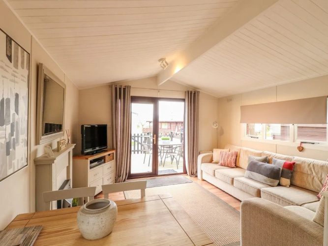 Cedar Lodge