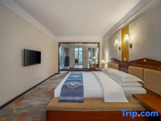 Standard Double room with view
