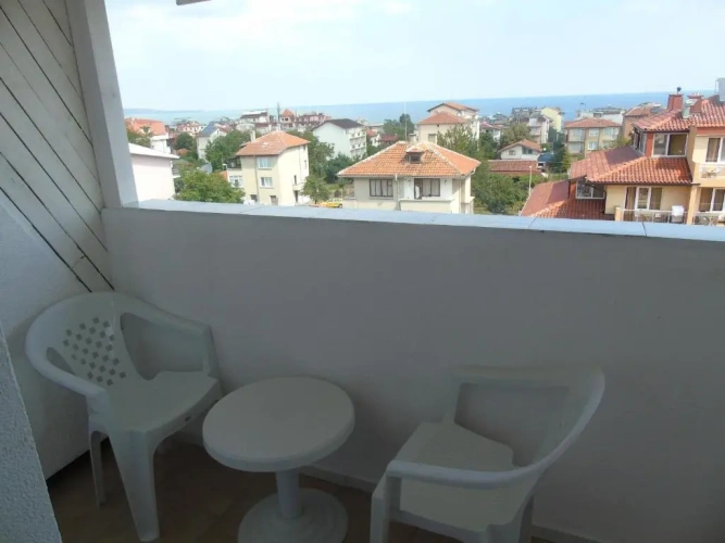1 Bedroom Apartment with sea view